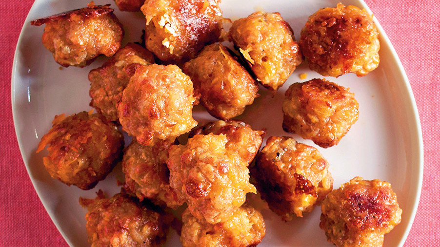 Easy breakfast sausage ball recipes Easy breakfast sausage ball recipes